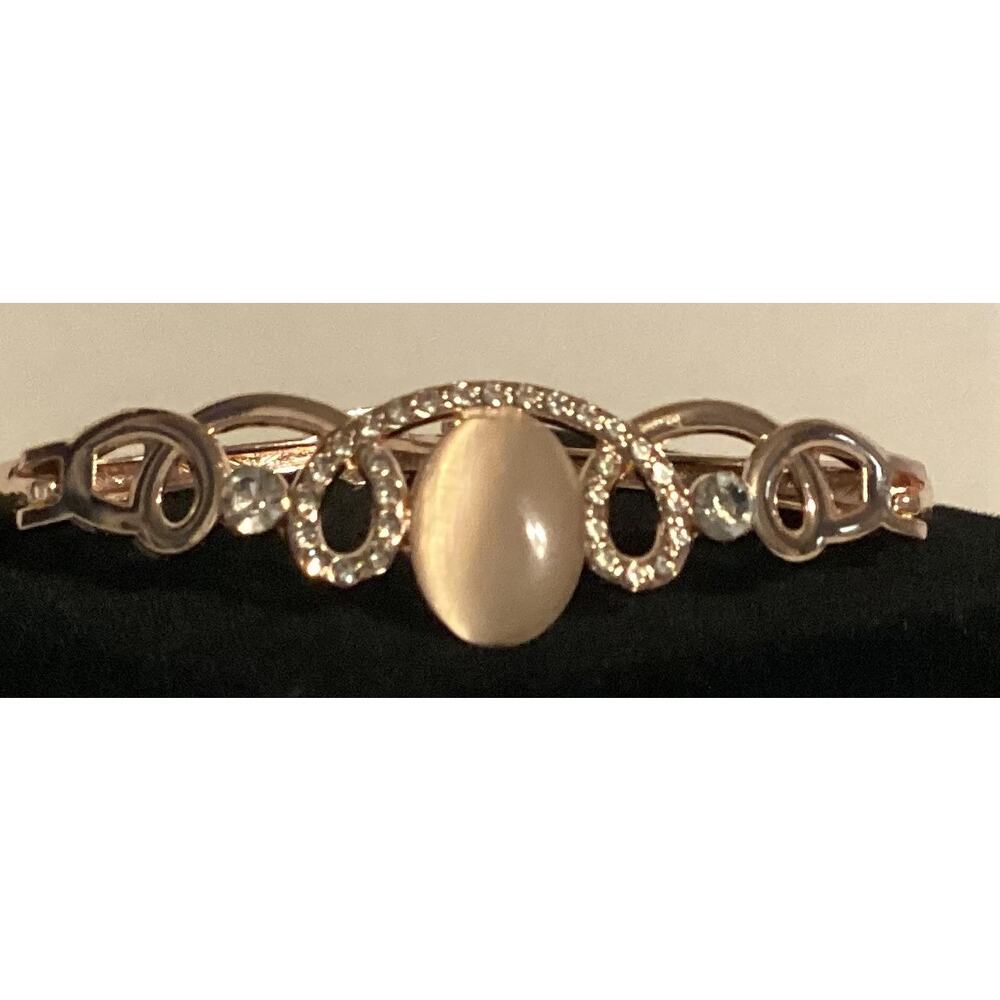 2739 NWOT Rose Gold Bracelet Bangle With Pink Beads and Cubic Zirconia Crystals